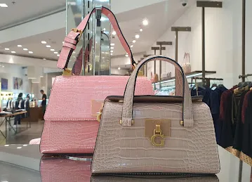 Guess Accessories