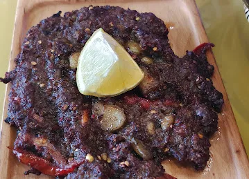 Gul Khan Restaurant
