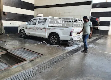 H2O vehicles washing station
