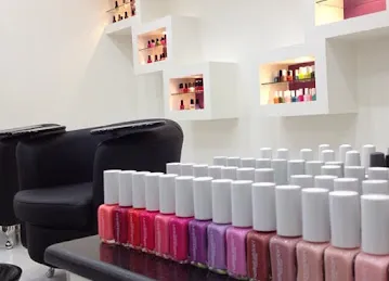 Hairy Berry Beauty Salon