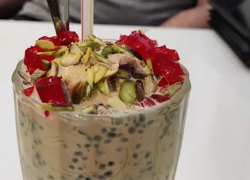 Haji Ali Juice Center, Mamzar