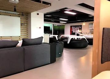 Hamdan Innovation Incubator (Hi2)