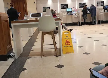 Hamdan St / Emirates Diplomatic Academy