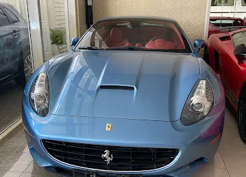 Hamed luxury car
