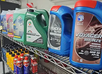 Hamza Chenadan Auto Repairing(Garage)