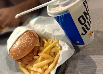 Hardee's