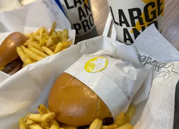 Hardees Khalifa City B