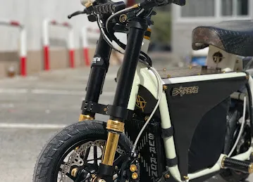 HEADTURNERS CUSTOM WORKX