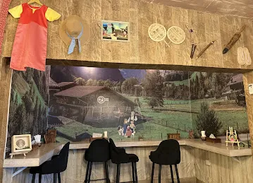 HEIDI CAFE