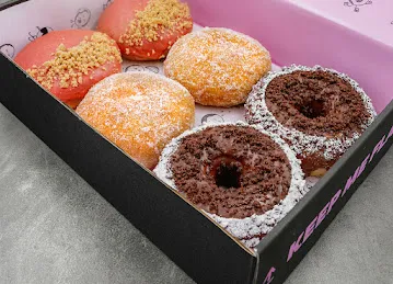 HERE-O Donuts Internet city