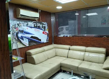 Hiace Auto Workshop