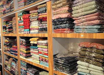 HILLTOP FASHION BOUTIQUE