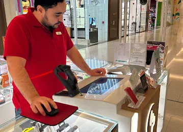 HiPhone Telecom - Masdar City Centre Branch