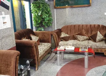 Hiway Hotel