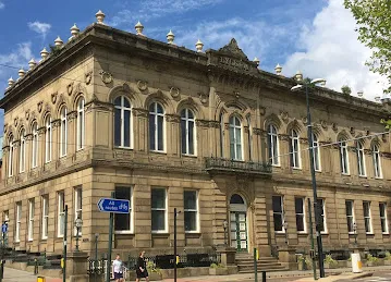 HomesRus Head Office