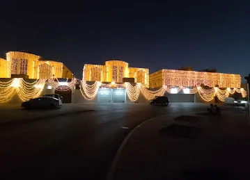 Hor Al Anz, Roundabout 2