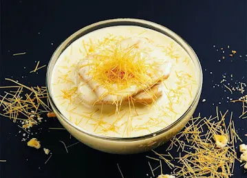 House Of Tea Golden بيت الشاي الذهبي