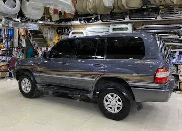 هارتوب لزينة وتنجيد السيارات HARDTOP AUTO ACCESSORIES & UPHOLSTERY
