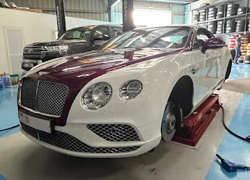 Hunter Tyres LLC - Tire shop in Dubai