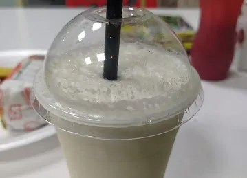 Ice Hut Cafe
