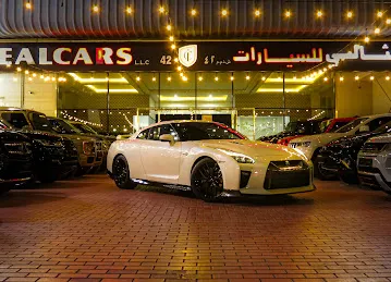 IDEAL CARS LLC
