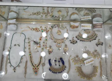 IDOL Jewellery & Accessories