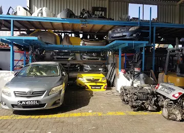 Imran toyota carolla auto use parts