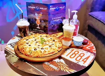 Instagram Cafe