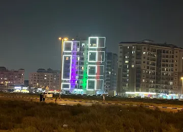 International city Dubai R17