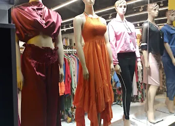 Istanbul Discount Center