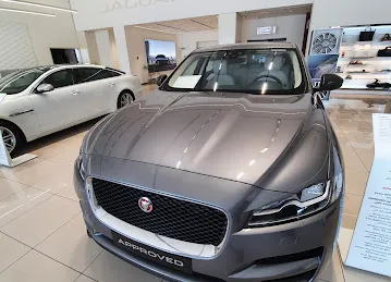Jaguar Approved Al Barsha Showroom