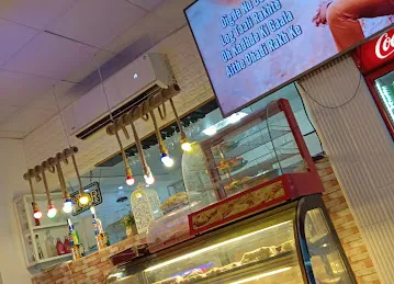 JANAAN CAFE & RESTAURANT