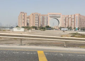 Jebel Ali Gardens, Turnoff 2