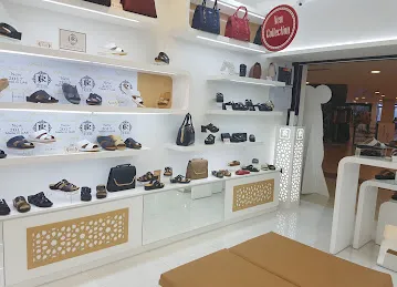 Jeer Shoes And Bags Shop