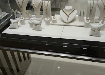 Jewel corner
