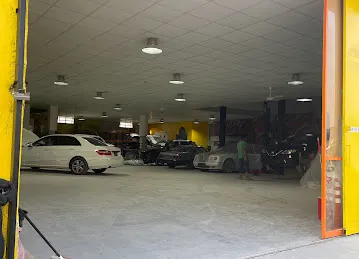 عجلة السرعة لصيانة السيارات Ajalah AL Suraa Auto Maint
