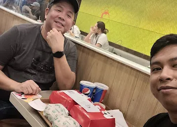 Jollibee BurJuman