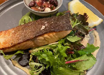 Jones the Grocer Al Mamoura
