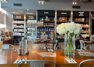 Jones the Grocer Al Mamoura
