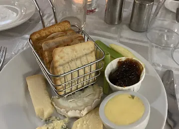 julie's bar