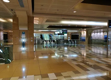 Jumeirah Lakes Towers Tram Station