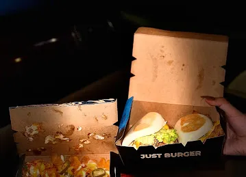 Just Burger Al muwiji