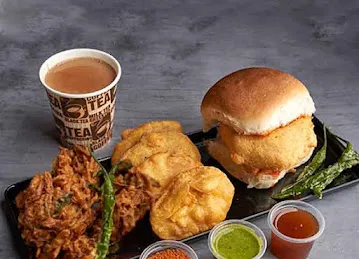 JUST VADA PAV