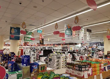 K.M. HYPERMARKET