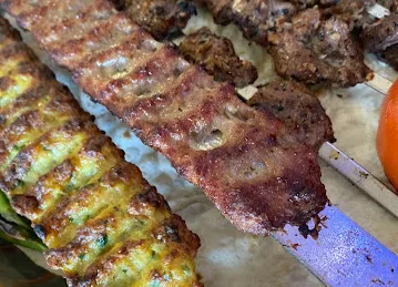 KABAB AL MAMZAR - مطعم كباب الممزر