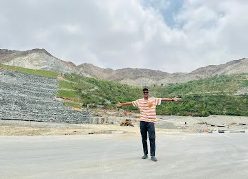 Kalba Hanging Garden Waterfall
