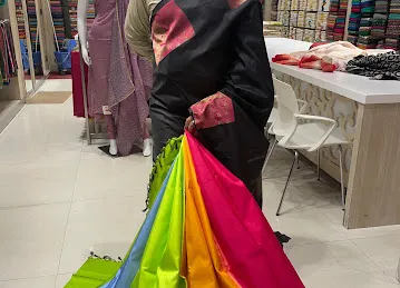 Kalyan Silks