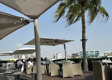Kamoon restaurant