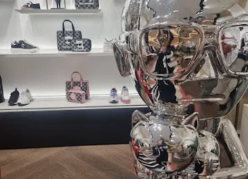 KARL LAGERFELD - Mall of Emirates