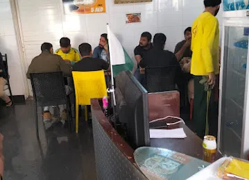 KASHMIR PALACE CAFETERIA LLC